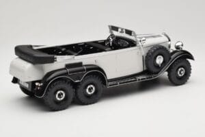 Mercedes G4 W31 Baltas MCG 1:18 MCG18208 Metalas - nuotrauka 2 iš 6