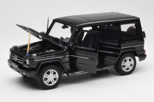 Mercedes G500 W463 Juodas AUTOart 1:18 76216 Metalas - nuotrauka 2 iš 8