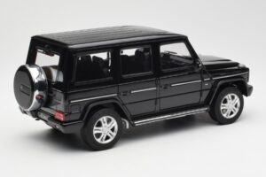 Mercedes G500 W463 Juodas AUTOart 1:18 76216 Metalas - nuotrauka 3 iš 8