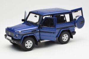 Mercedes G500 W463 SWB Mėlynas AUTOart 1:18 76114 Metalas - nuotrauka 2 iš 8