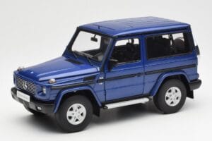 Mercedes G500 W463 SWB Mėlynas AUTOart 1:18 76114 Metalas