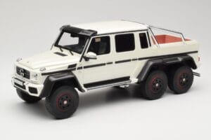 Mercedes AMG G63 6x6 W463 Baltas GT Spirit 1:18 GT100 Derva