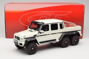 Mercedes AMG G63 6x6 W463 Baltas GT Spirit 1:18 GT100 Derva - nuotrauka 6 iš 6