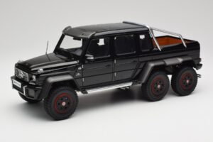 Mercedes AMG G63 W463 6x6 Gloss Juodas AUTOart 1:18 76306 Kompozitas