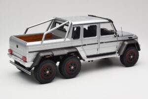 Mercedes AMG G63 W463 6x6 Iridium Sidabrinis AUTOart 1:18 76301 Kompozitas - nuotrauka 3 iš 8