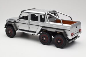 Mercedes AMG G63 W463 6x6 Iridium Sidabrinis AUTOart 1:18 76301 Kompozitas - nuotrauka 7 iš 8