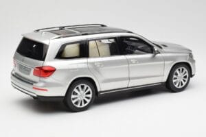 Mercedes GL-Class X166 Iridium Sidabrinis Metallic Norev 1:18 B66960097 Metalas - nuotrauka 3 iš 8