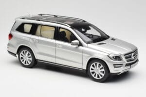 Mercedes GL-Class X166 Iridium Sidabrinis Metallic Norev 1:18 B66960097 Metalas - nuotrauka 6 iš 8