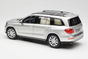 Mercedes GL-Class X166 Iridium Sidabrinis Metallic Norev 1:18 B66960097 Metalas - nuotrauka 7 iš 8