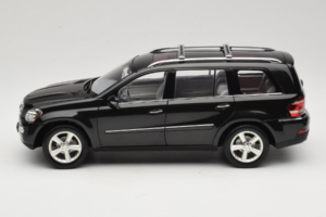 Mercedes GL X164 Period Brown Minichamps 1:18 B66962336 Metalas - nuotrauka 4 iš 8