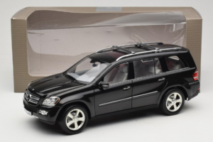 Mercedes GL X164 Period Brown Minichamps 1:18 B66962336 Metalas - nuotrauka 8 iš 8