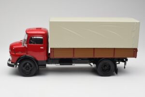 Mercedes L 911 Raudonas Schuco 1:18 450016400 Metalas - nuotrauka 4 iš 8