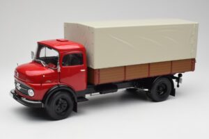 Mercedes L 911 Raudonas Schuco 1:18 450016400 Metalas