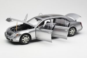 Maybach 62 LWB Himalaya Sidabrinis Dealer Edition AUTOart 1:18 B66962178 Metalas - nuotrauka 2 iš 8