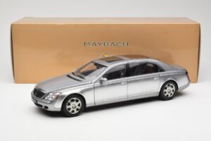 Maybach 62 LWB Himalaya Sidabrinis Dealer Edition AUTOart 1:18 B66962178 Metalas - nuotrauka 8 iš 8