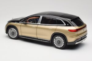 Mercedes Maybach EQS 680 V297 Smėlio NZG 1:18 B66960592 Metalas - nuotrauka 7 iš 8