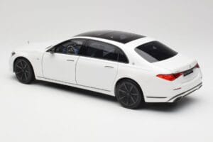 Mercedes Maybach S 680 X223 Diamond White Norev 1:18 B66960666 Metalas - nuotrauka 7 iš 8