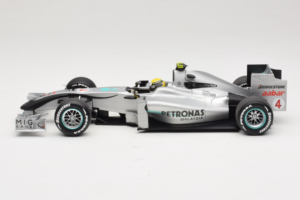 Mercedes MGP W01 #4 N. Rosberg Mercedes GP Showcar 2010 Minichamps 1:18 150100074 Metalas - nuotrauka 3 iš 7