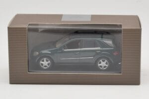 Mercedes ML 500 W164 Tamsiai Žalias Minichamps 1:43 400034500 Metalas - nuotrauka 4 iš 4