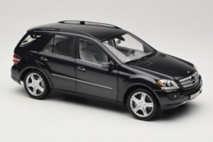 Mercedes ML W164 Obsidian Black Prekybos Atstovų Leidimas Minichamps 1:18 B66962321 Metalas - nuotrauka 6 iš 8