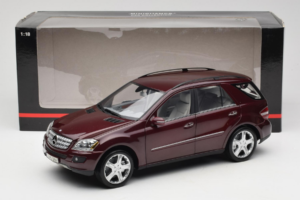 Mercedes ML W164 Red Metallic Minichamps 1:18 150034500 Metalas - nuotrauka 8 iš 8