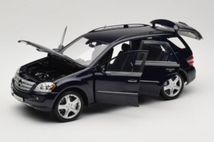 Mercedes ML W164 Tanzanite Blue Prekybos Atstovų Leidimas Minichamps 1:18 B66962322 Metalas - nuotrauka 2 iš 8