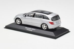 Mercedes R-Class W251 Iridium Silver Minichamps 1:43 B66962214 Metalas - nuotrauka 3 iš 4