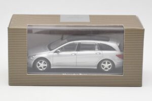 Mercedes R-Class W251 Iridium Silver Minichamps 1:43 B66962214 Metalas - nuotrauka 4 iš 4