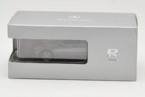 Mercedes R-Class W251 Palladium Silver Metallic Minichamps 1:43 B66960055 Metalas - nuotrauka 4 iš 4