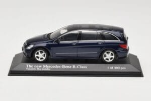 Mercedes R-Class W251 Tanzanite Blue Minichamps 1:43 B66962215 Metalas