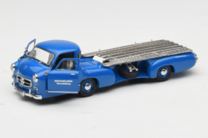 Mercedes Renntransporter Blue Wonder CMC 1:43 M-036K Metalas - nuotrauka 2 iš 8