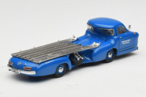 Mercedes Renntransporter Blue Wonder CMC 1:43 M-036K Metalas - nuotrauka 3 iš 8