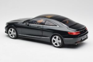 Mercedes S-Class Coupe C217 Smaragd Žalias Metallic Norev 1:18 B66961244 Metalas - nuotrauka 7 iš 8
