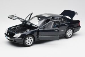 Mercedes S-Class W220 Mėlynas Maisto 1:18 56051 Metalas - nuotrauka 2 iš 8