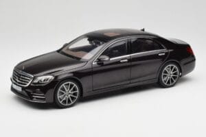 Mercedes S-Class W222 AMG Line Ruby Juodas Metallic Norev 1:18 183483 Metalas