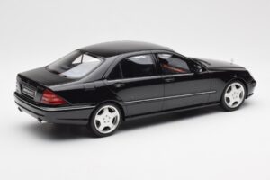 Mercedes AMG S55 W220 Juodas Otto 1:18 OT832 Derva - nuotrauka 2 iš 6