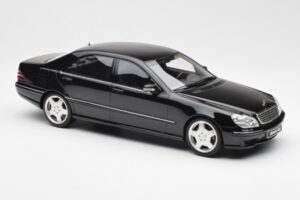 Mercedes AMG S55 W220 Juodas Otto 1:18 OT832 Derva - nuotrauka 4 iš 6