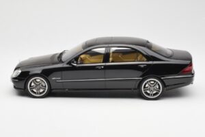 Mercedes AMG S65 W220 Juodas Otto 1:18 OT846 Derva - nuotrauka 3 iš 6
