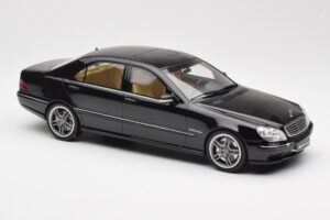 Mercedes AMG S65 W220 Juodas Otto 1:18 OT846 Derva - nuotrauka 4 iš 6