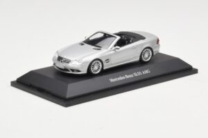 Mercedes SL 55 AMG R230 Sidabras Minichamps 1:43 B66962347 Metalas - nuotrauka 2 iš 4