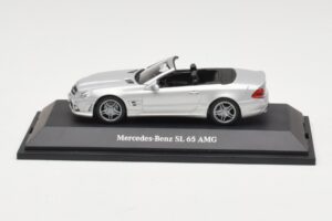 Mercedes SL 65 AMG R230 Sidabras Minichamps 1:43 B66960601 Metalas