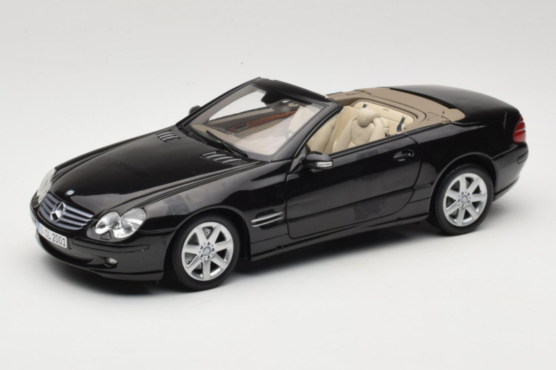 Mercedes SL R129 Juodas Minichamps 1:18 B66962171 Metalas