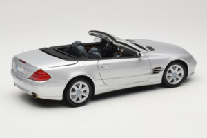 Mercedes SL R129 Sidabrinis Minichamps 1:18 B66962133 Metalas - nuotrauka 4 iš 10