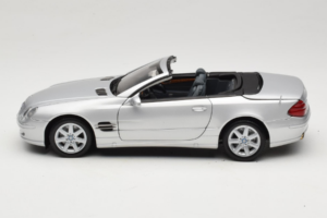 Mercedes SL R129 Sidabrinis Minichamps 1:18 B66962133 Metalas - nuotrauka 5 iš 10