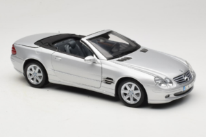 Mercedes SL R129 Sidabrinis Minichamps 1:18 B66962133 Metalas - nuotrauka 8 iš 10