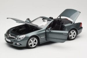 Mercedes SL R230 Amiant Green Minichamps 1:18 B66962389 Metalas - nuotrauka 2 iš 8