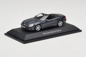 Mercedes SL R230 Tenorit Grey Metallic Minichamps 1:43 B66962392 Metalas - nuotrauka 2 iš 4
