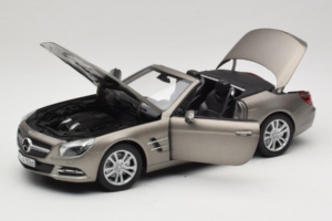 Mercedes SL500 R231 Dark Grey Matt Norev 1:18 183590 Metalas - nuotrauka 2 iš 9