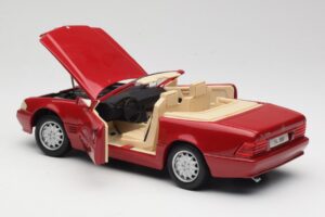 Mercedes SL500 R129 Raudonas Revell 1:18 08927 Metalas - nuotrauka 5 iš 8