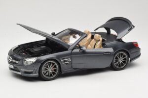 Mercedes SL65 AMG Black Series R230 Matte Black Maisto 1:18 36198 Metalas - nuotrauka 2 iš 8